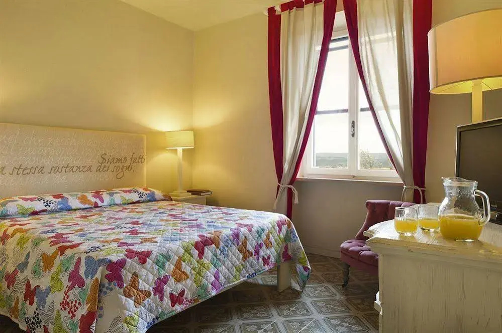 Hotel photo 25