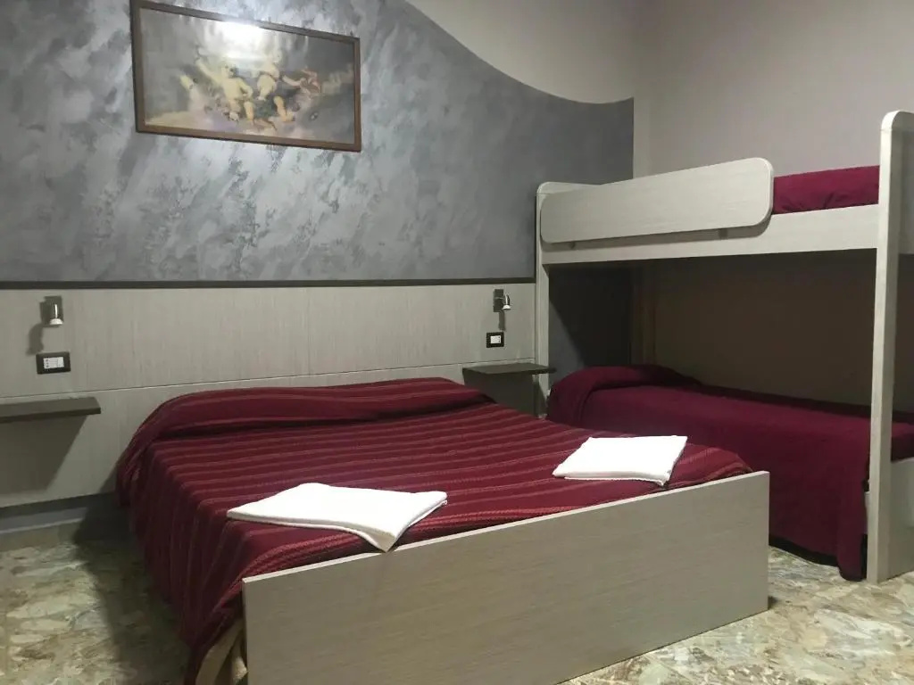 Classic Quadruple room