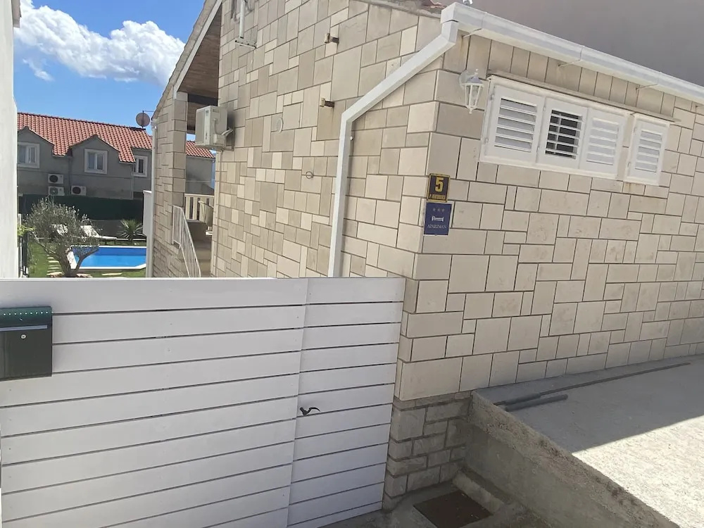 Villa Mediterra Garden & Pool