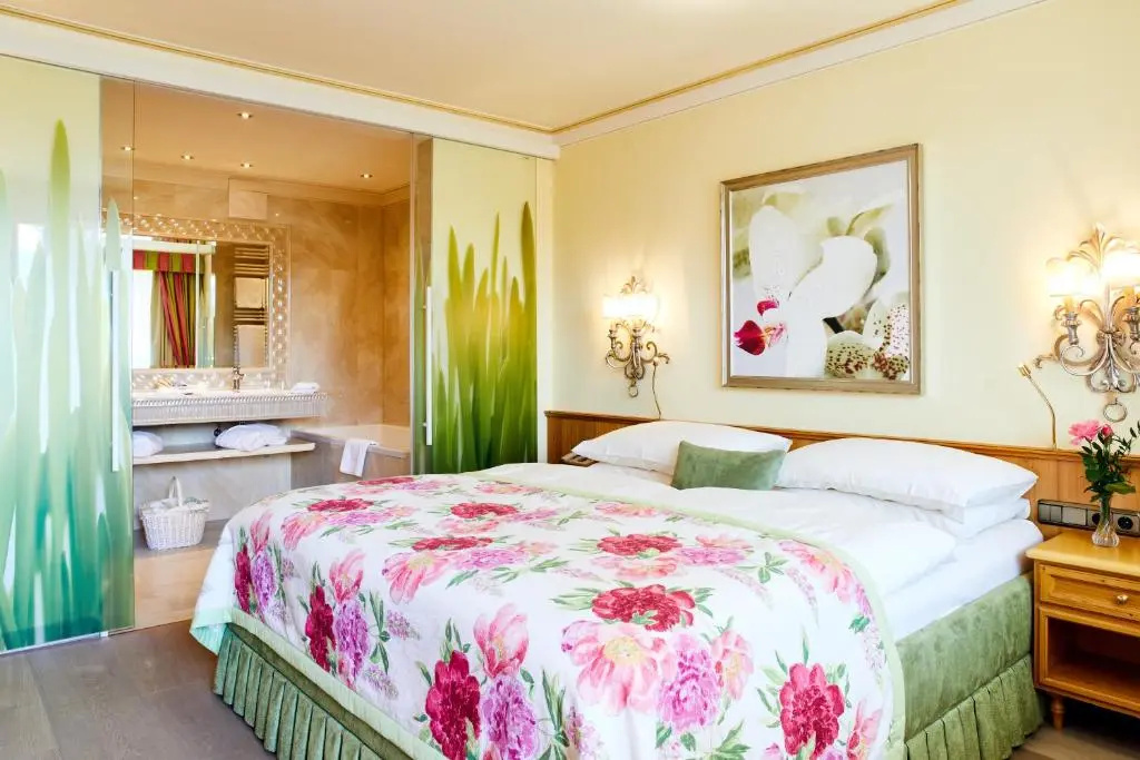 Hotel Salzburgerhof - Chambres