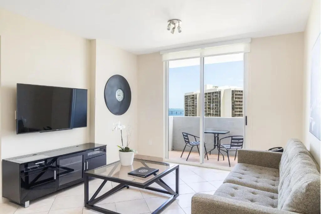 2 Bedrooms Standard Suite with balcony and with water view