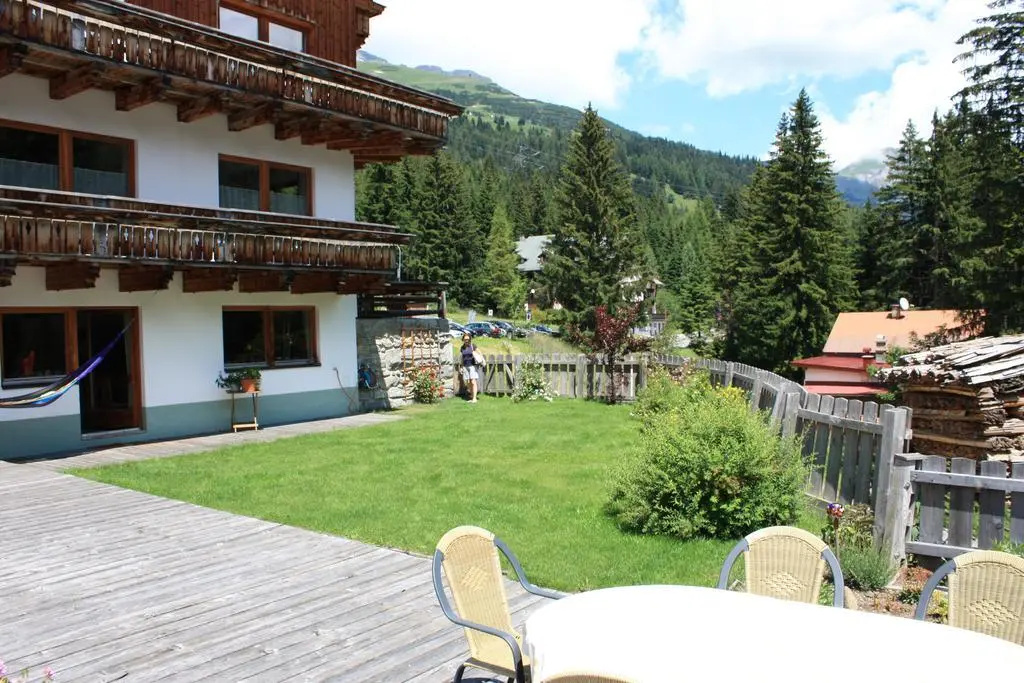 Balcony & Terrace