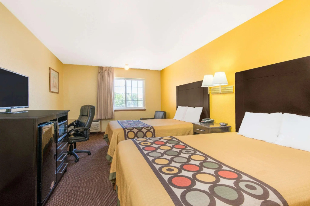 Standard Quadruple room