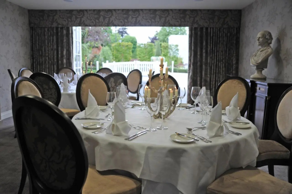 The Arden Hotel - Général