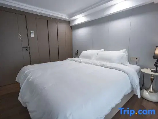 Standard Double Duplex room with sea view full double bed