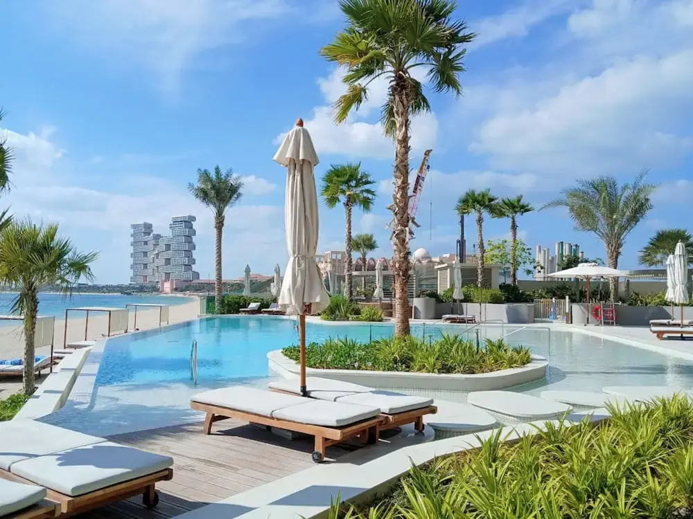 PVH - Beach House - Luxurious 1BR