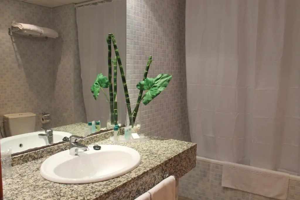 Advise Hotels Reina - Chambres