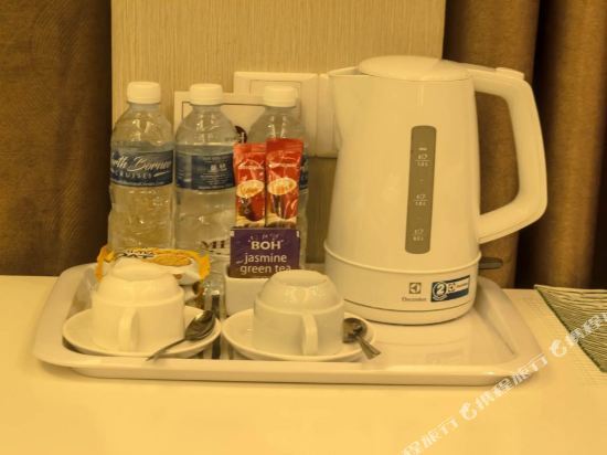 Hotel Capital