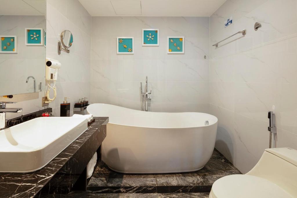 Erica Hotel Nha Trang