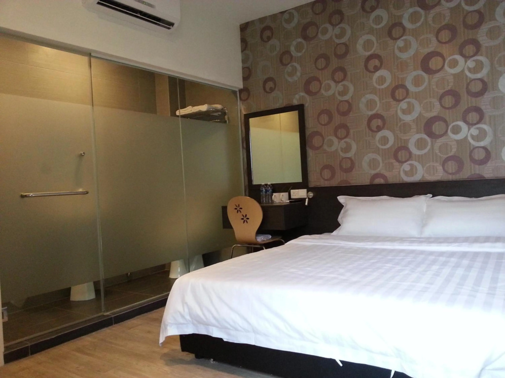 Отель Hotel Mezzo в Куала-Лумпуре