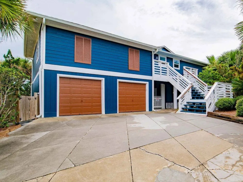 Blue Heron by Southern Vacation Rentals