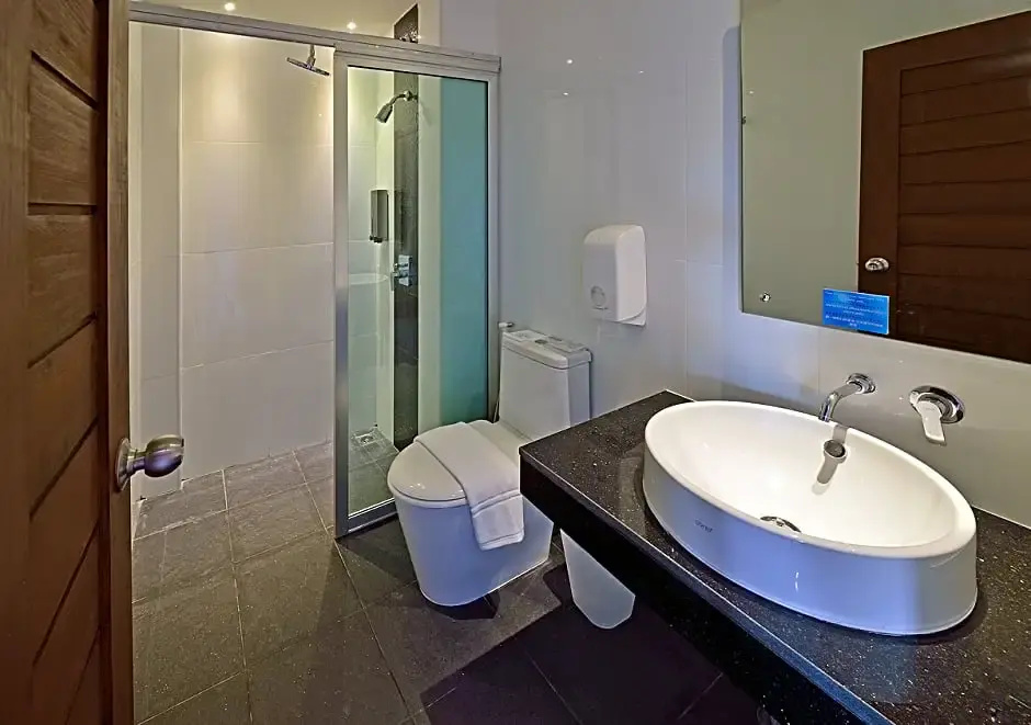 Standard Double room with balcony (full double bed)