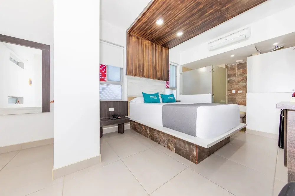 San Antonio Plaza — фото 6