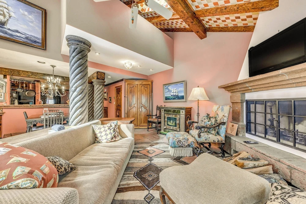 Cloudcroft Home w/ Fireplace Near Downtown! - фото 2