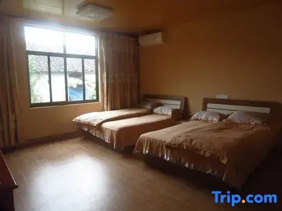 3 Bedrooms Villa