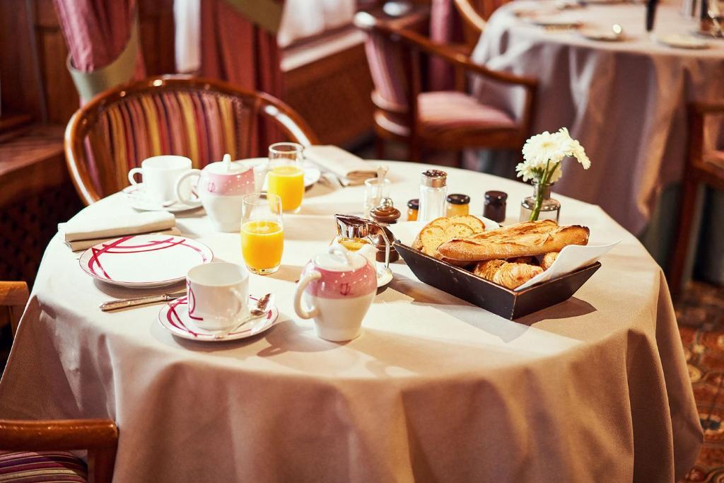 Le Relais Bernard Loiseau by null