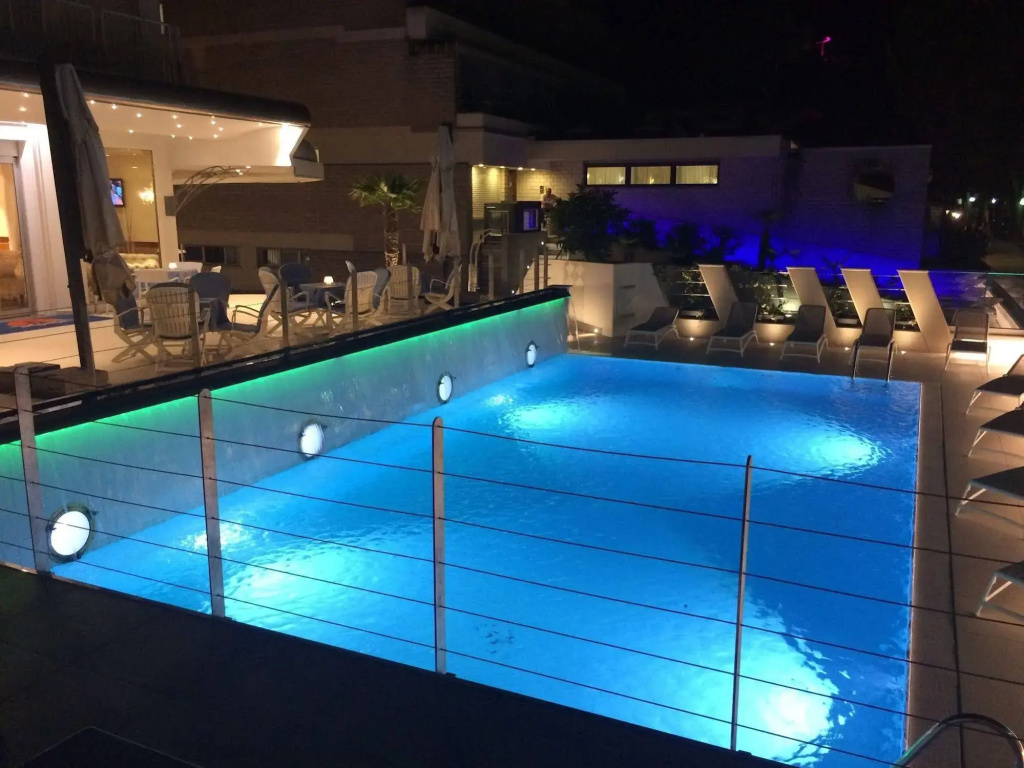 Hotel photo 18