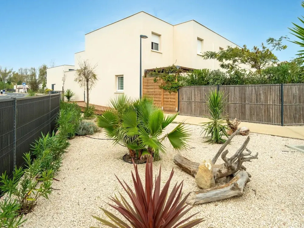 Villa in Valras-plage Near Sandy Beach