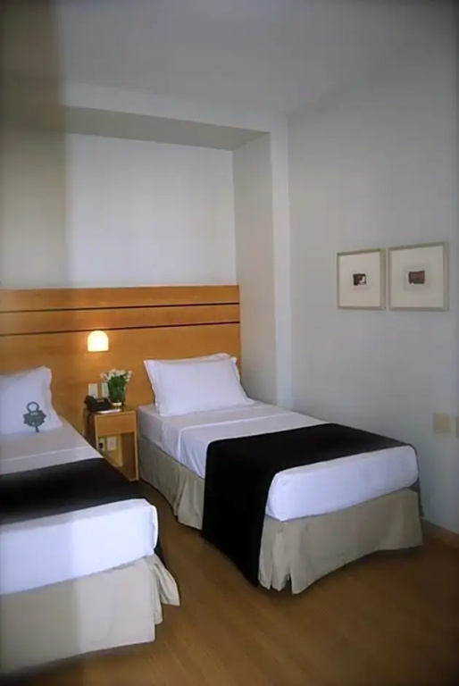 San Diego Suites Lourdes - Chambres