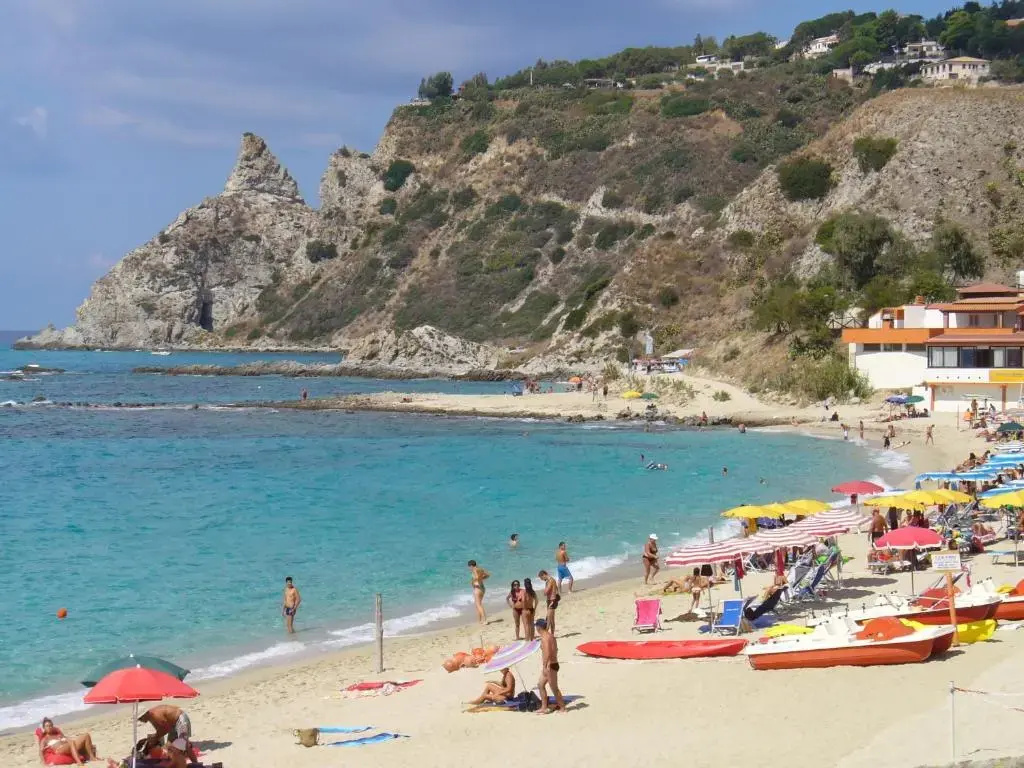 Beach & Waterfront