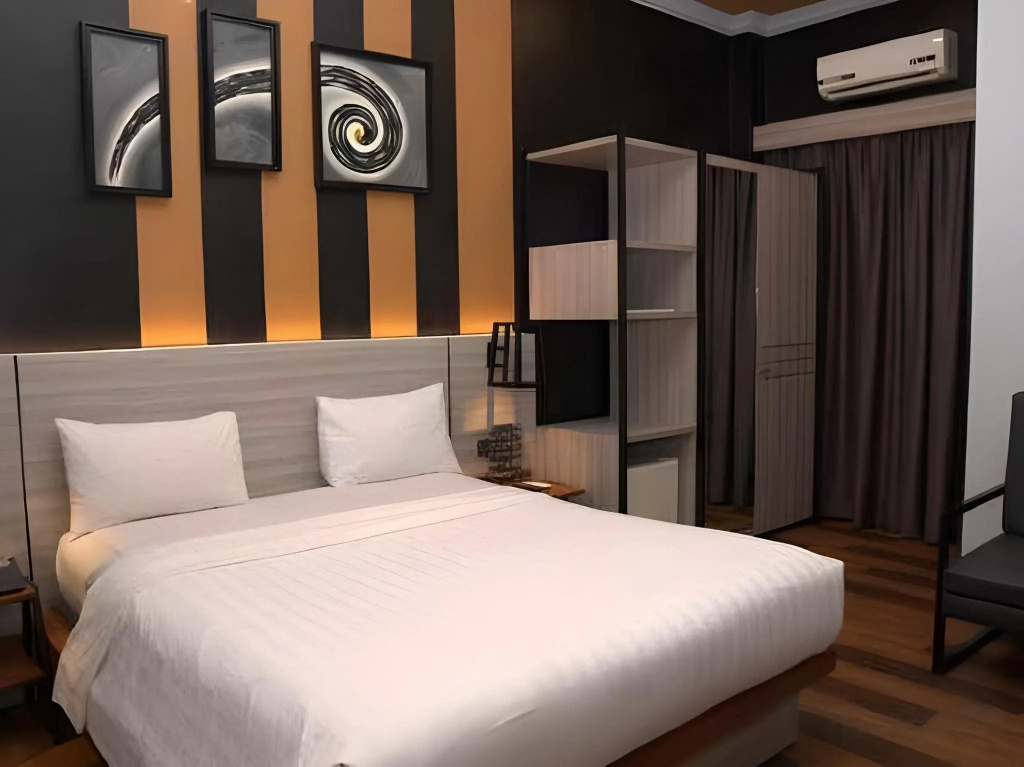 Hotel Roditha — 4