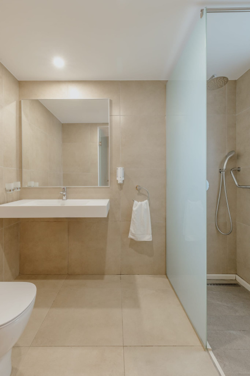Deluxe Double room with inland view (full double bed)