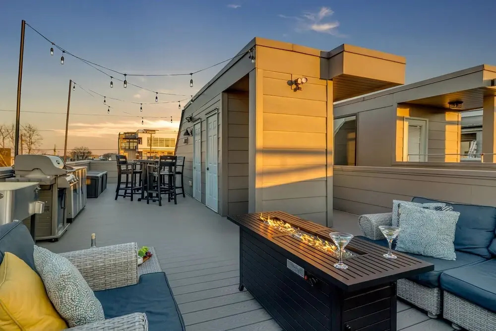 Gulch Melody - Private Rooftop - Heart of Gulch