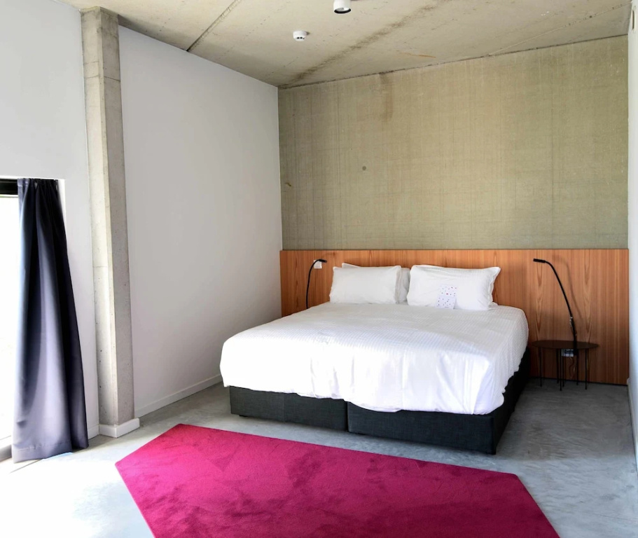 Family Suite with canal view