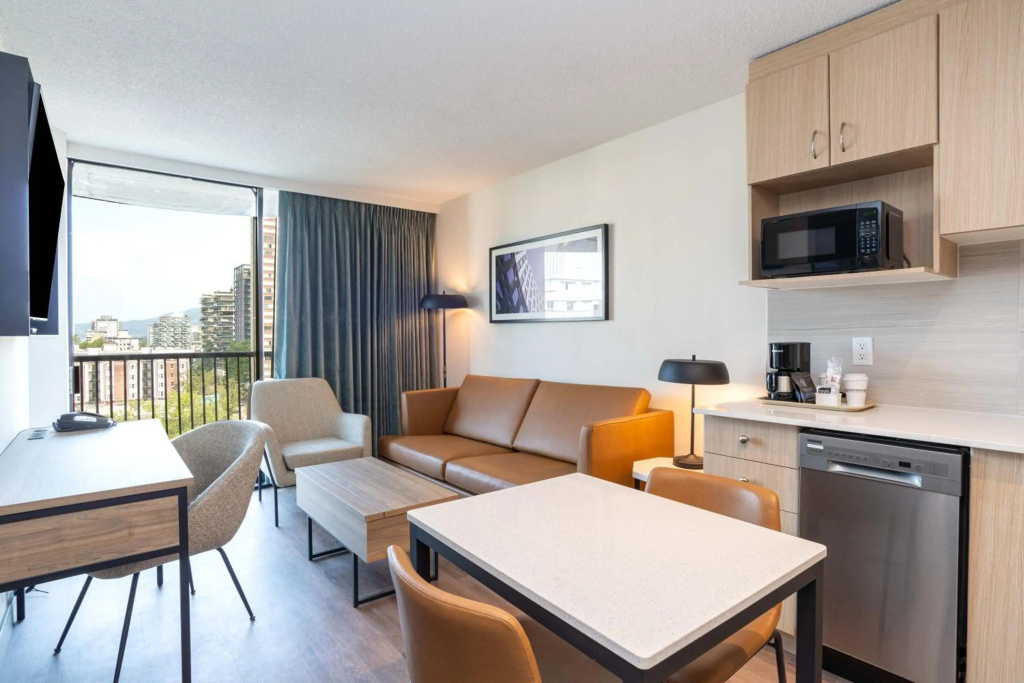 Sandman Suites Vancouver on Davie - фото 34