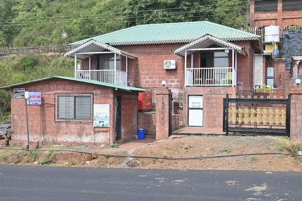 Shiv Parvati Resort