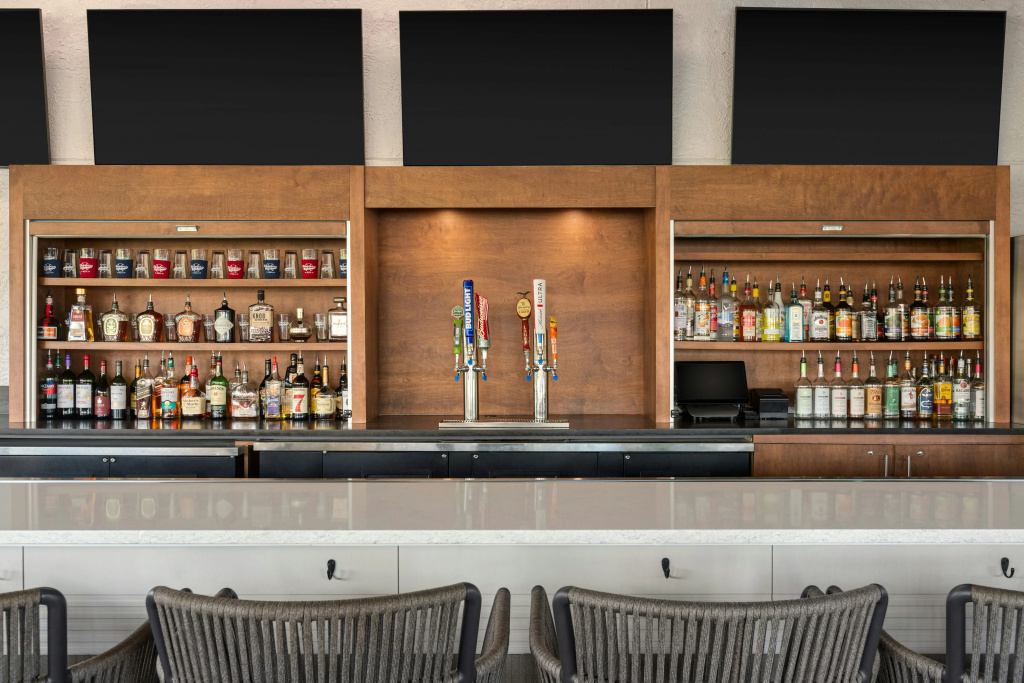 Doubletree by Hilton Fort Myers at Bell Tower Shops - Général