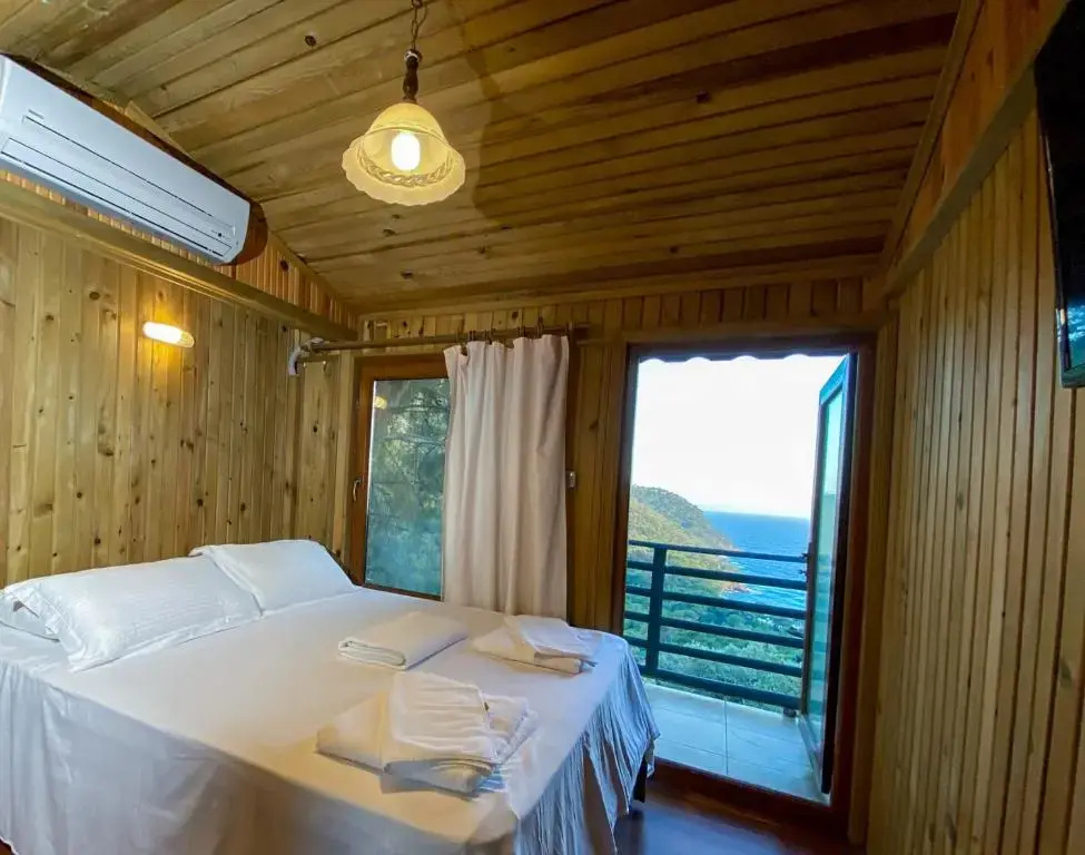 Standard Double room with sea view (full double bed)