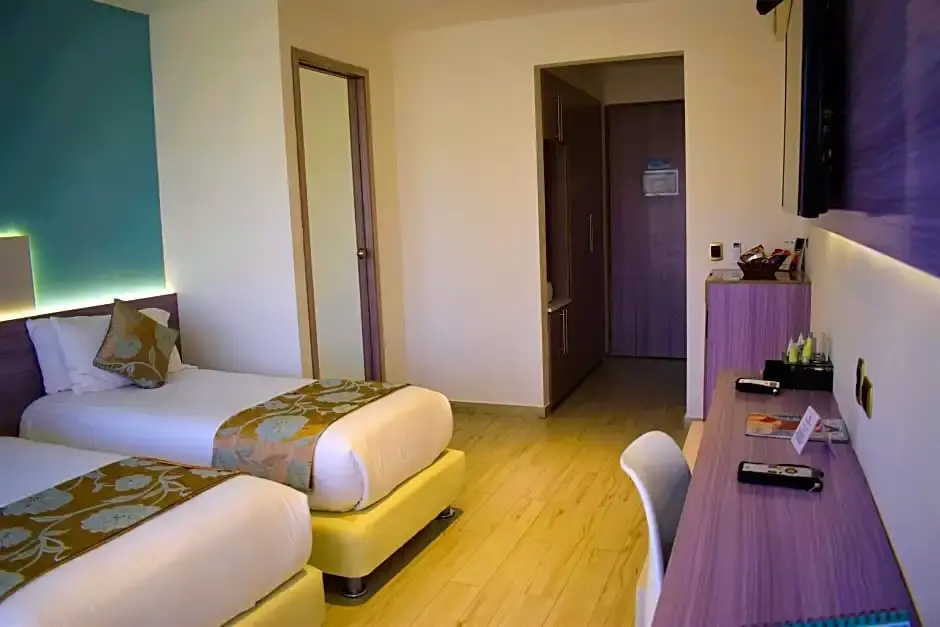 Hotel Catedral Plaza - Chambres