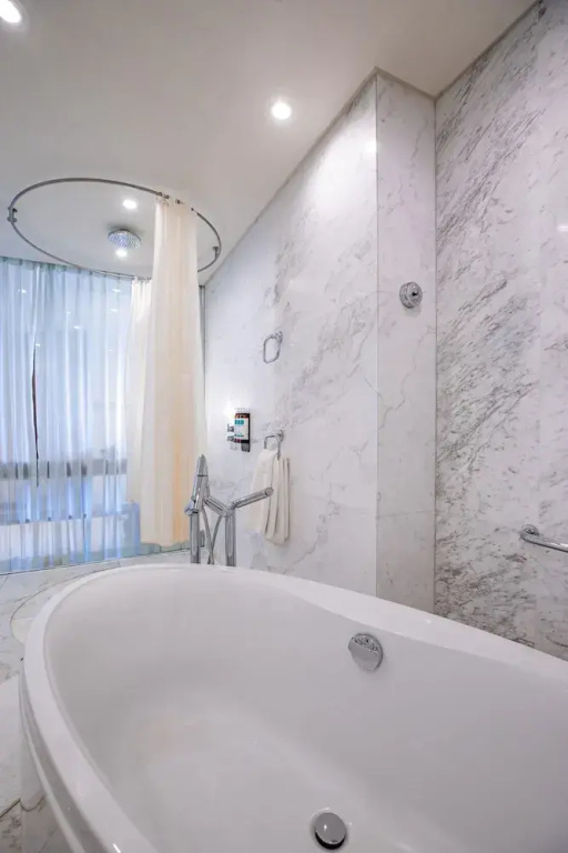 Media One Hotel Dubai - Chambres