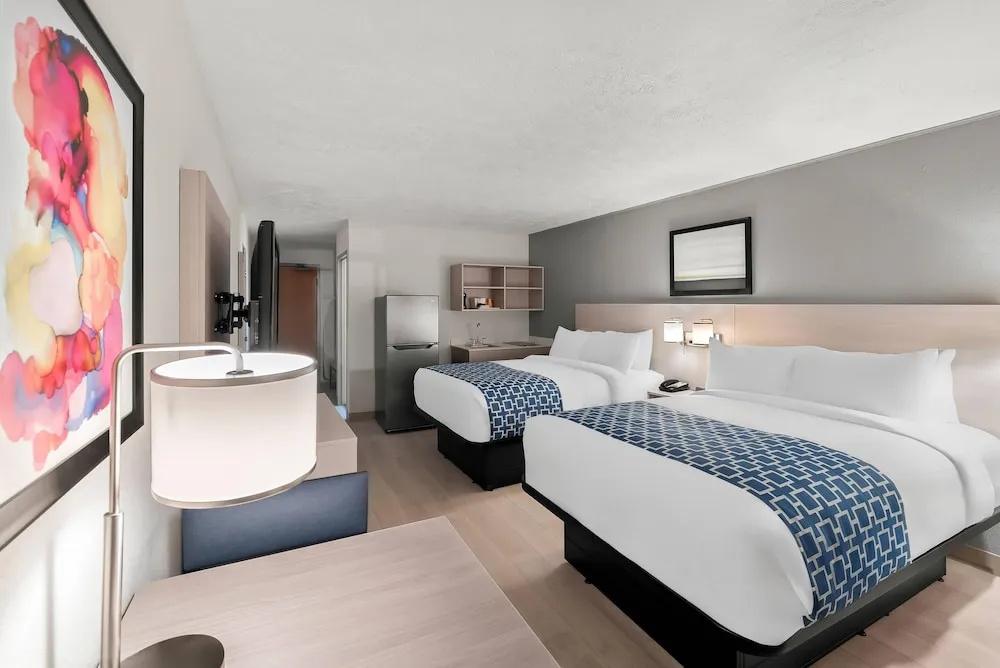 Quadruple Suite