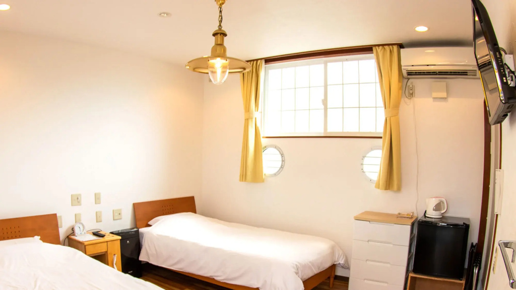 Standard Double room (twin beds)