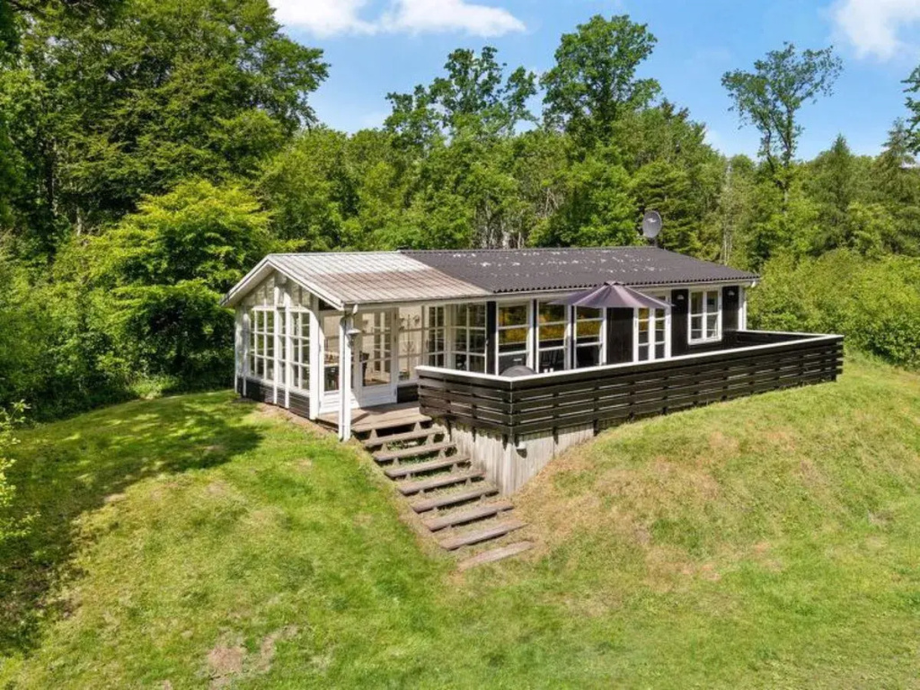 "Gunward" - 1.5km from the sea in NE Jutland