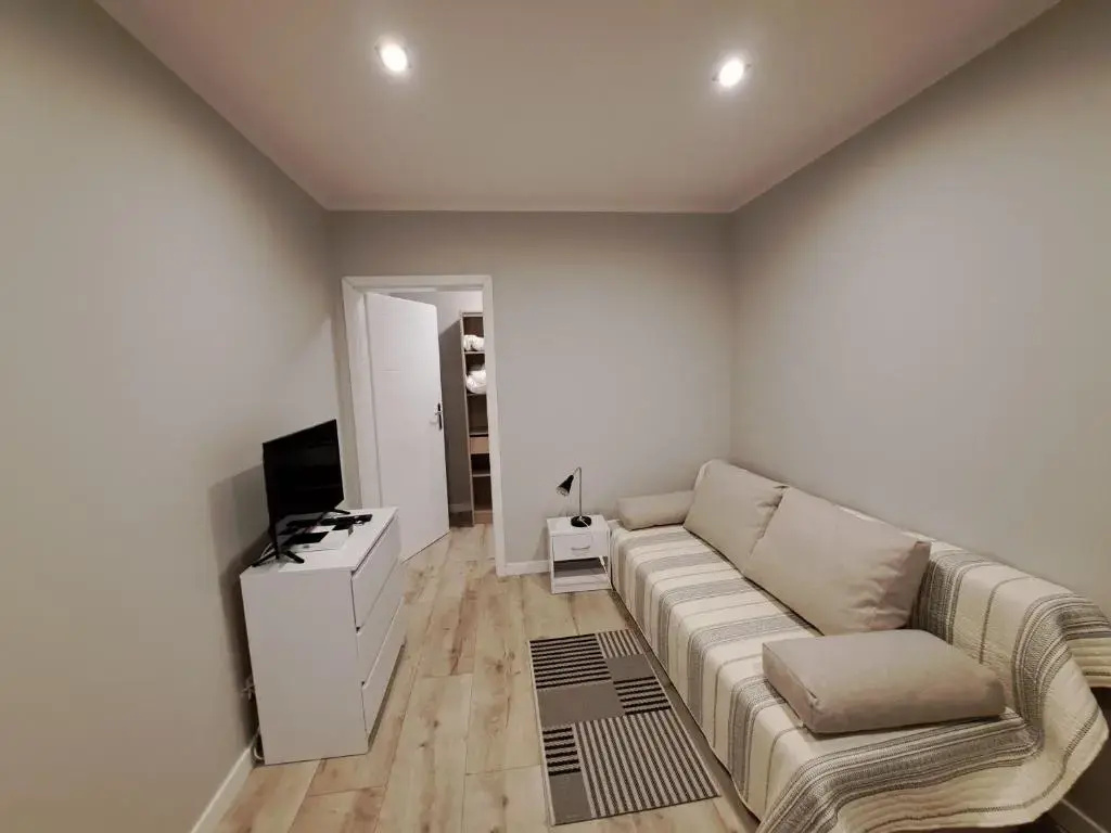 2 Bedrooms Suite