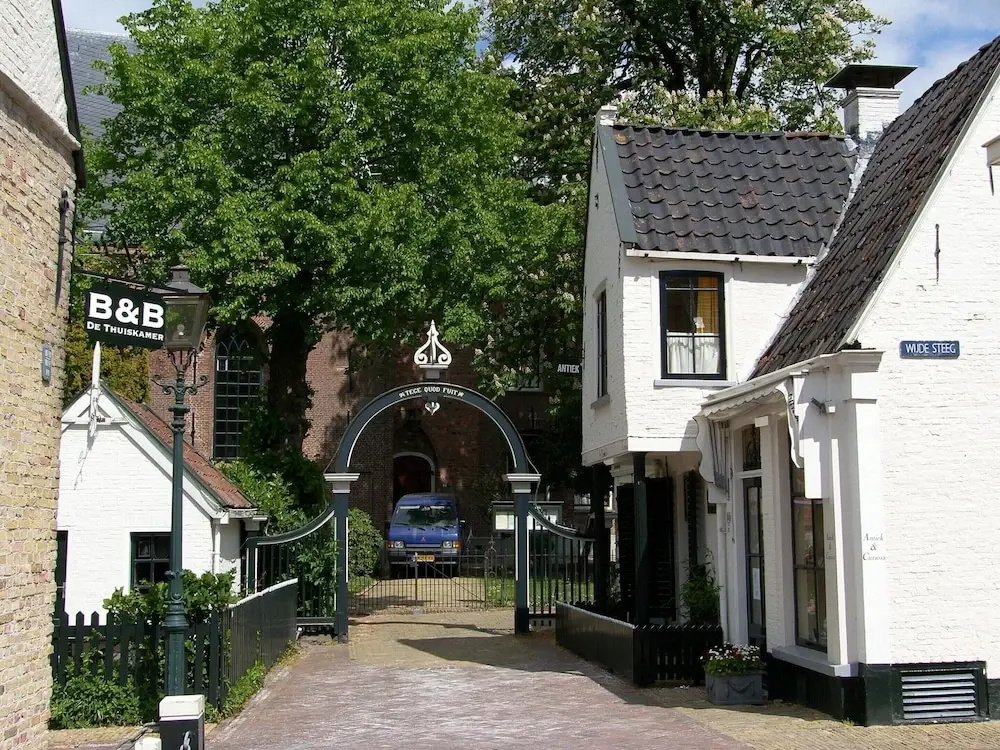 Cottage in Grou With Water Sports Access
