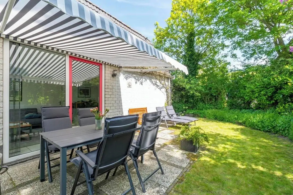 Holiday Home Near Dutch Beach With Pool