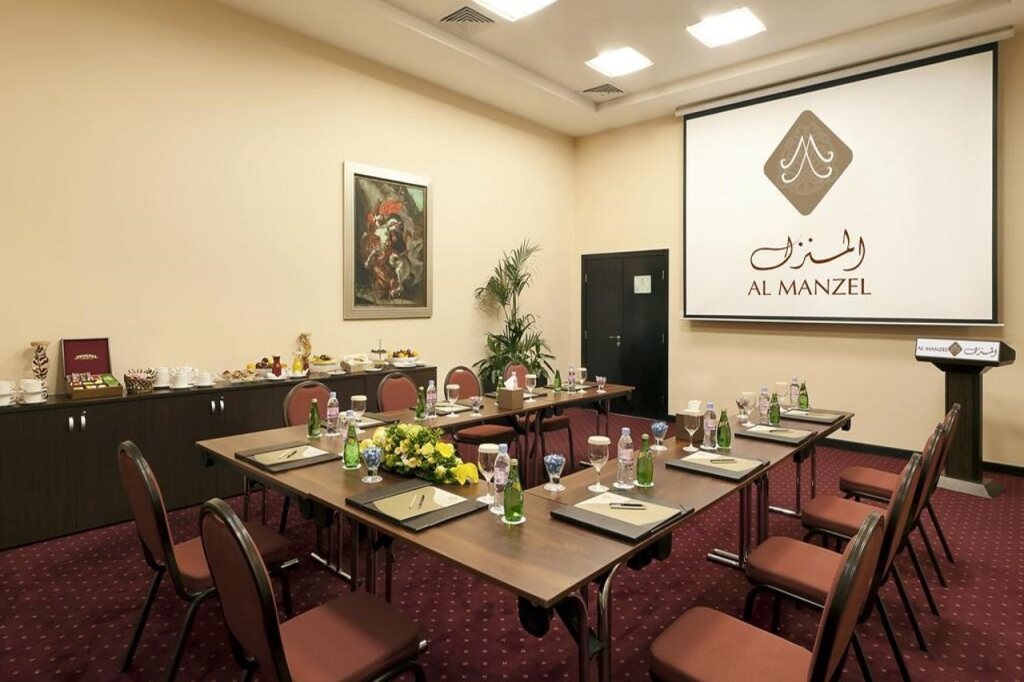 Al Manzel Hotel Apartments