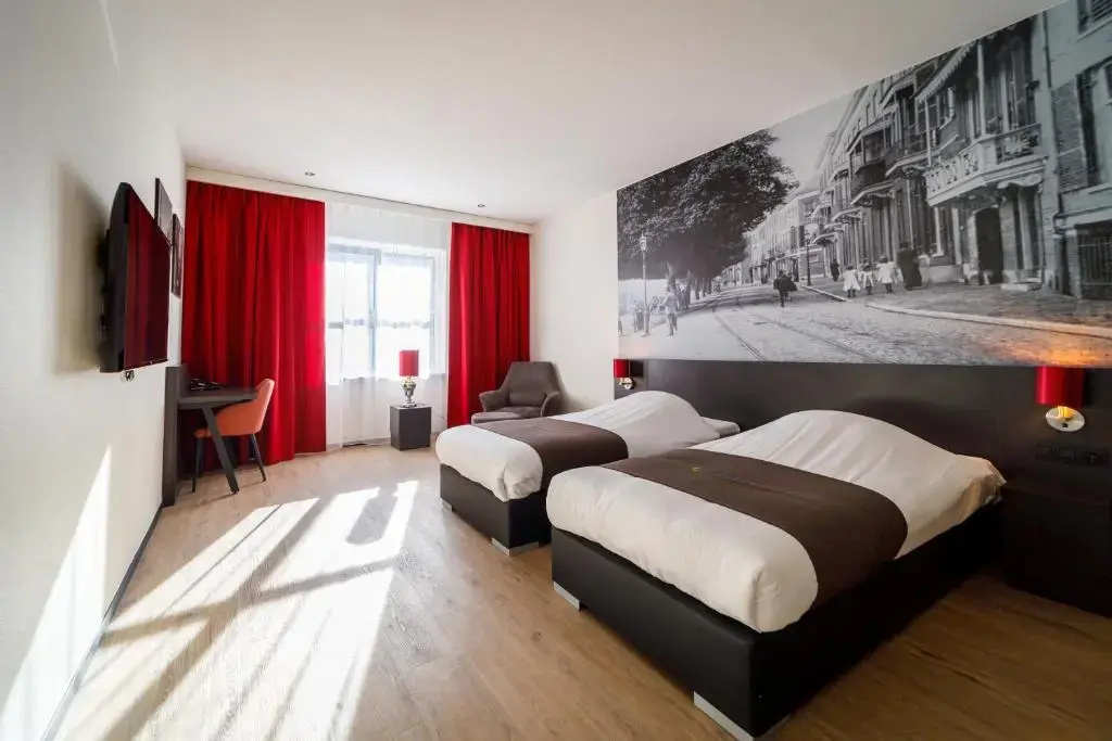 Deluxe Double room (twin beds)