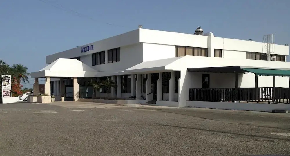 Arecibo Inn