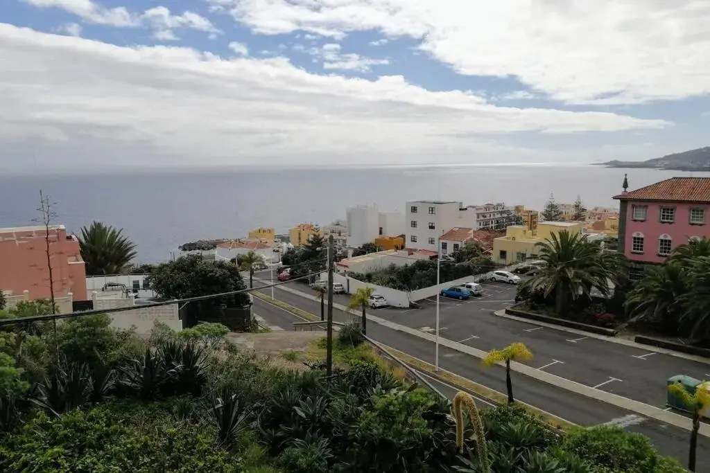 Casa Melchor, amanecer y trabajar mirando al mar
