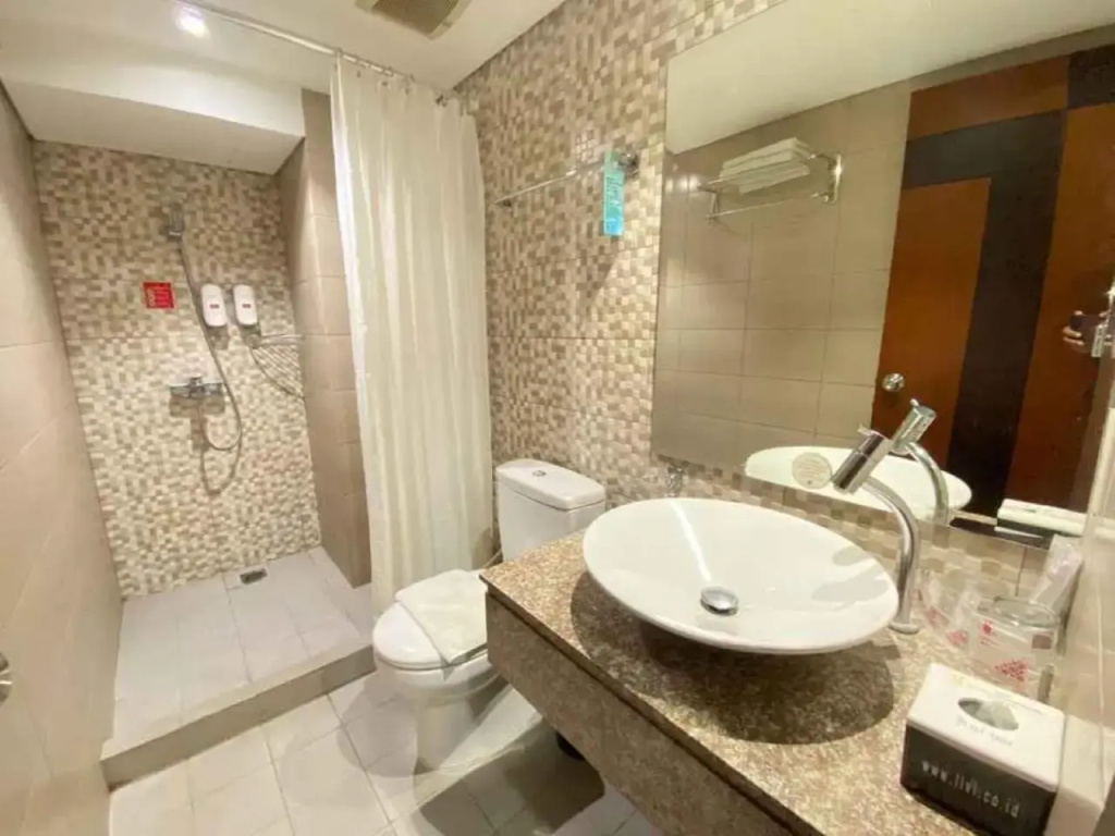 Hotel Gunawangsa MERR - Général