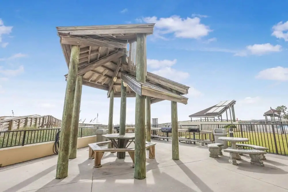 Phoenix II 2101-amenities Galore Beachfront