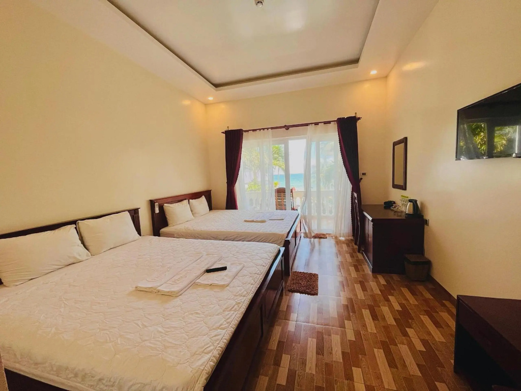 Phuong Binh House