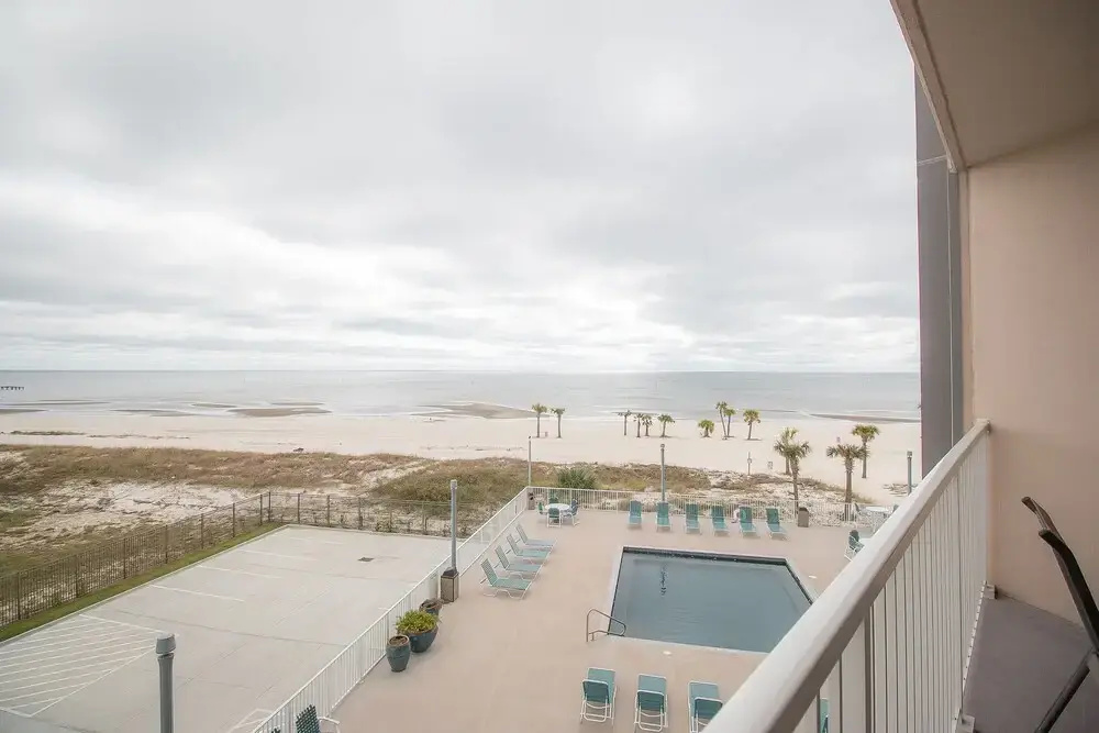 Sea Breeze Condominium Resort - Général