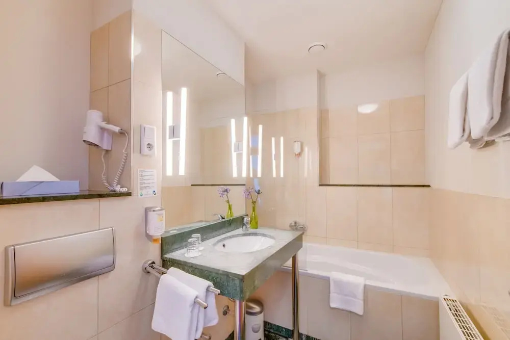 Come Inn Berlin Kurfürstendamm - Chambres