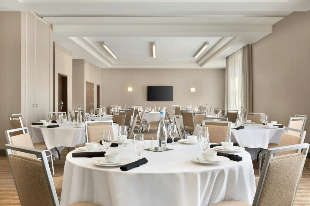 Four Points by Sheraton Fargo Medical Center - Général